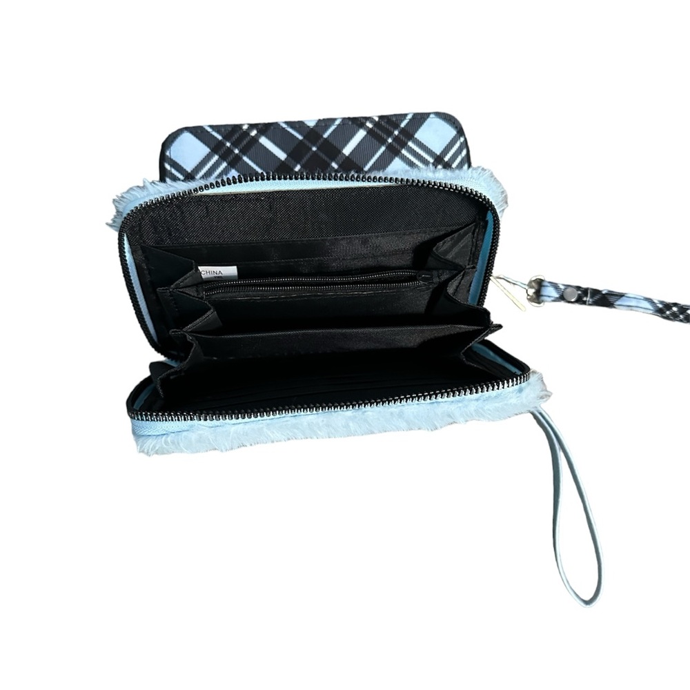 GUC Bundle Rue 21 wallets - Picture 4 of 7